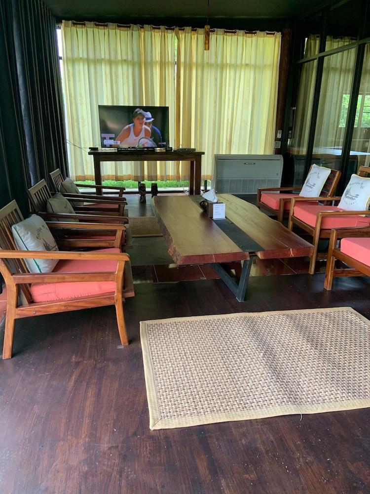 Boutique Raft Resort, River Kwai Сайок Экстерьер фото