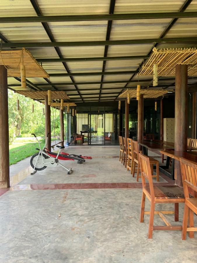 Boutique Raft Resort, River Kwai Сайок Экстерьер фото